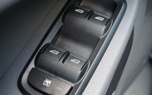 FORD EcoSport 1.0 EcoBoost ACTIVE