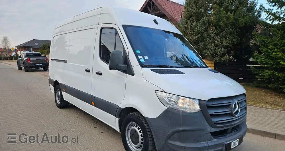 MERCEDES-BENZ SPRINTER 311CDI 37 