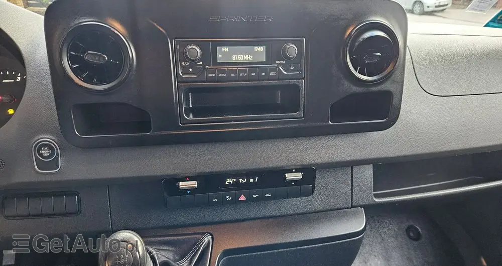 MERCEDES-BENZ SPRINTER 311CDI 37 