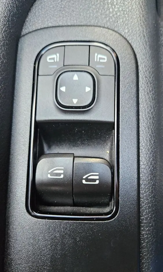 MERCEDES-BENZ SPRINTER 311CDI 37 