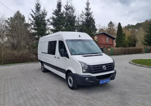 VOLKSWAGEN Crafter 