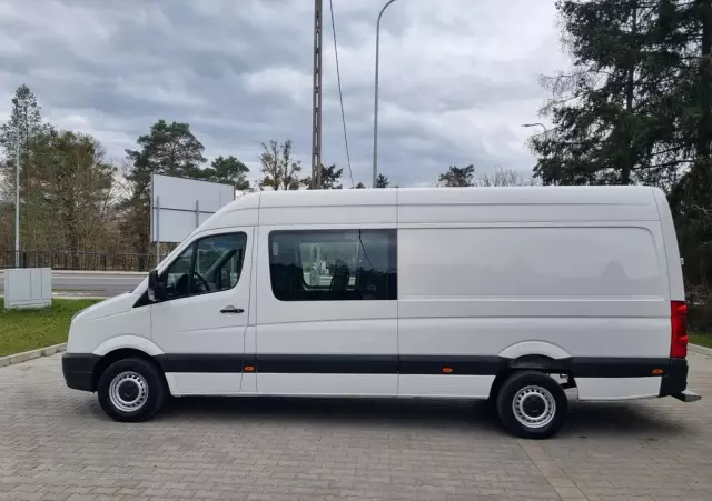 VOLKSWAGEN Crafter 