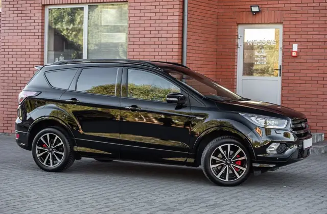 FORD Kuga 2.0 TDCi 4x4 ST-Line