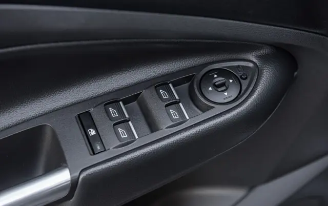 FORD Kuga 2.0 TDCi 4x4 ST-Line