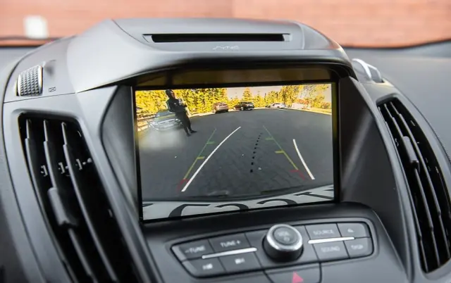 FORD Kuga 2.0 TDCi 4x4 ST-Line