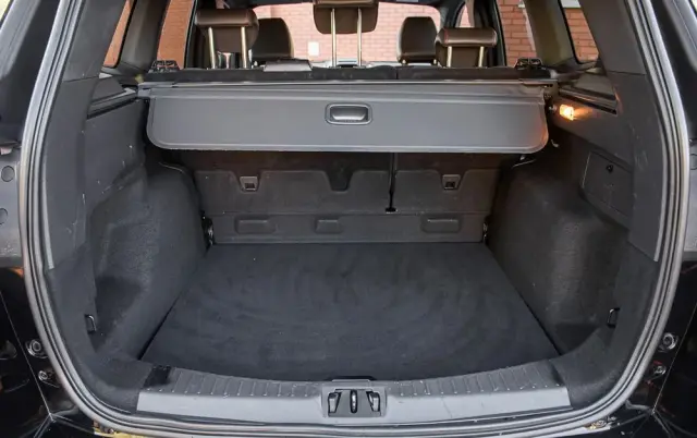 FORD Kuga 2.0 TDCi 4x4 ST-Line