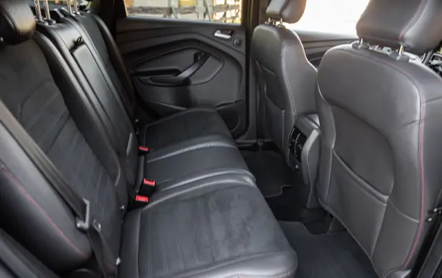 FORD Kuga 2.0 TDCi 4x4 ST-Line