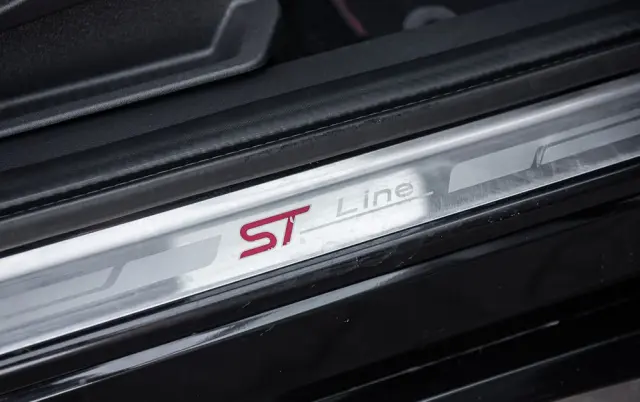 FORD Kuga 2.0 TDCi 4x4 ST-Line