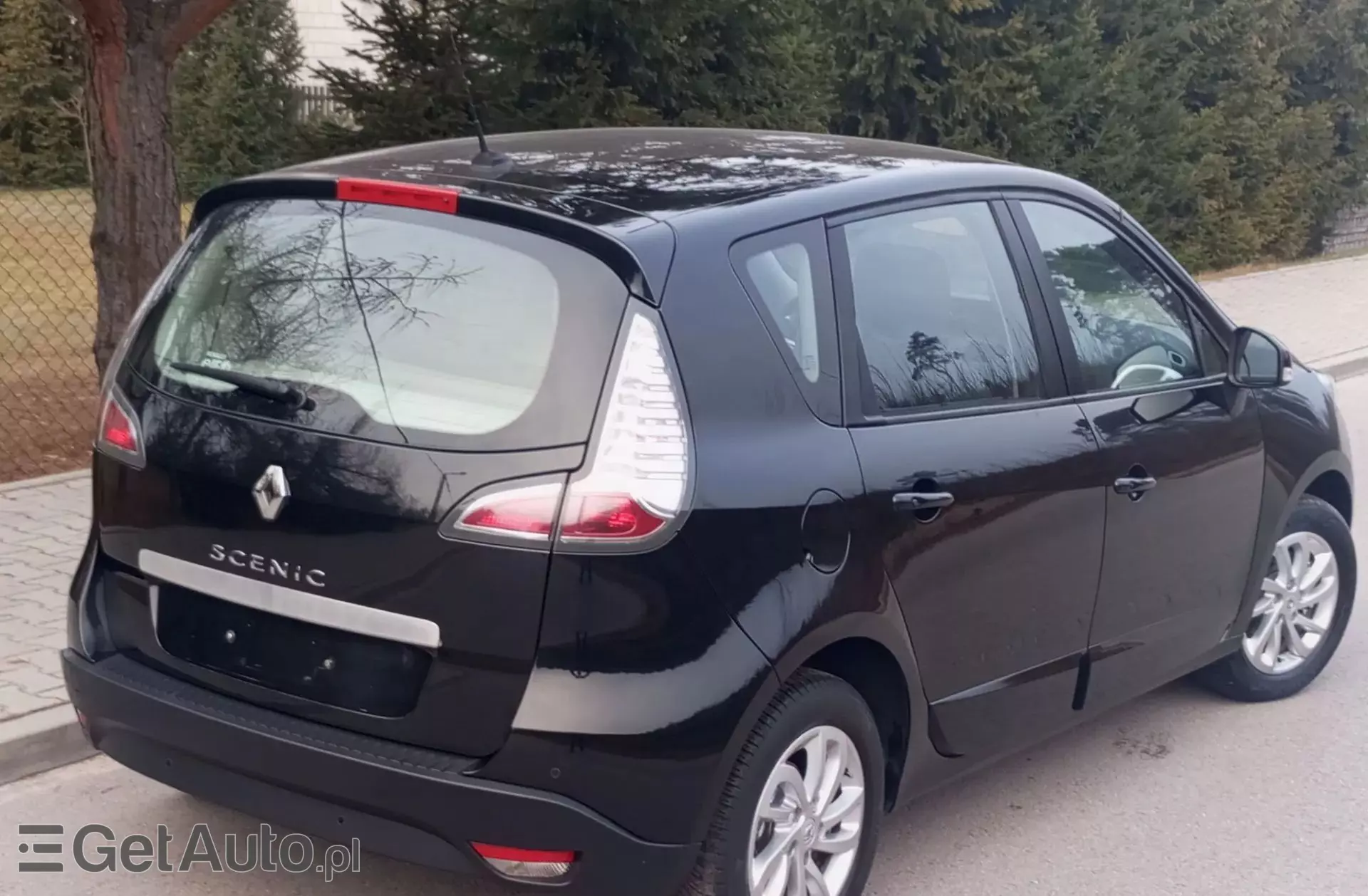 RENAULT Scenic 1.6 16V (110 KM)