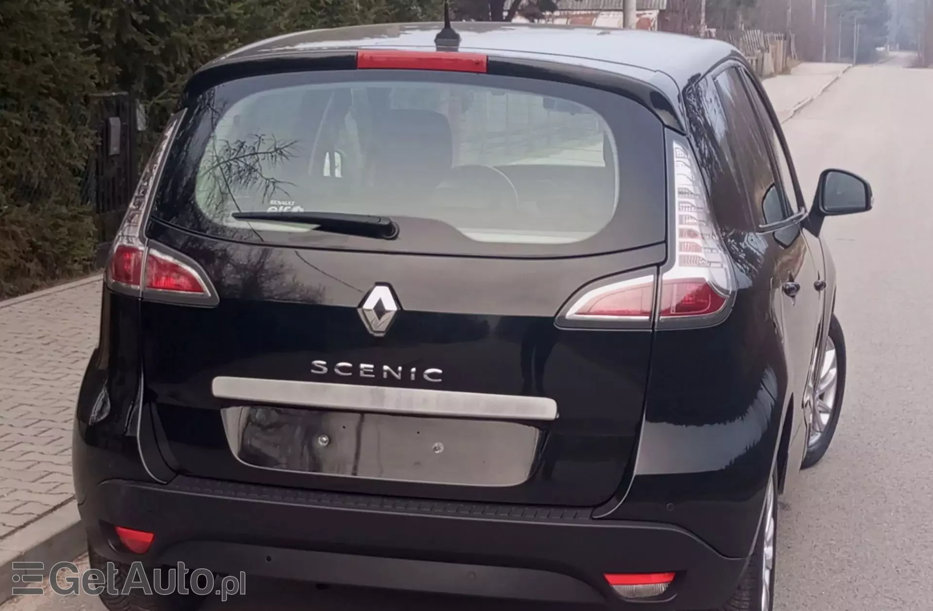 RENAULT Scenic 1.6 16V (110 KM)