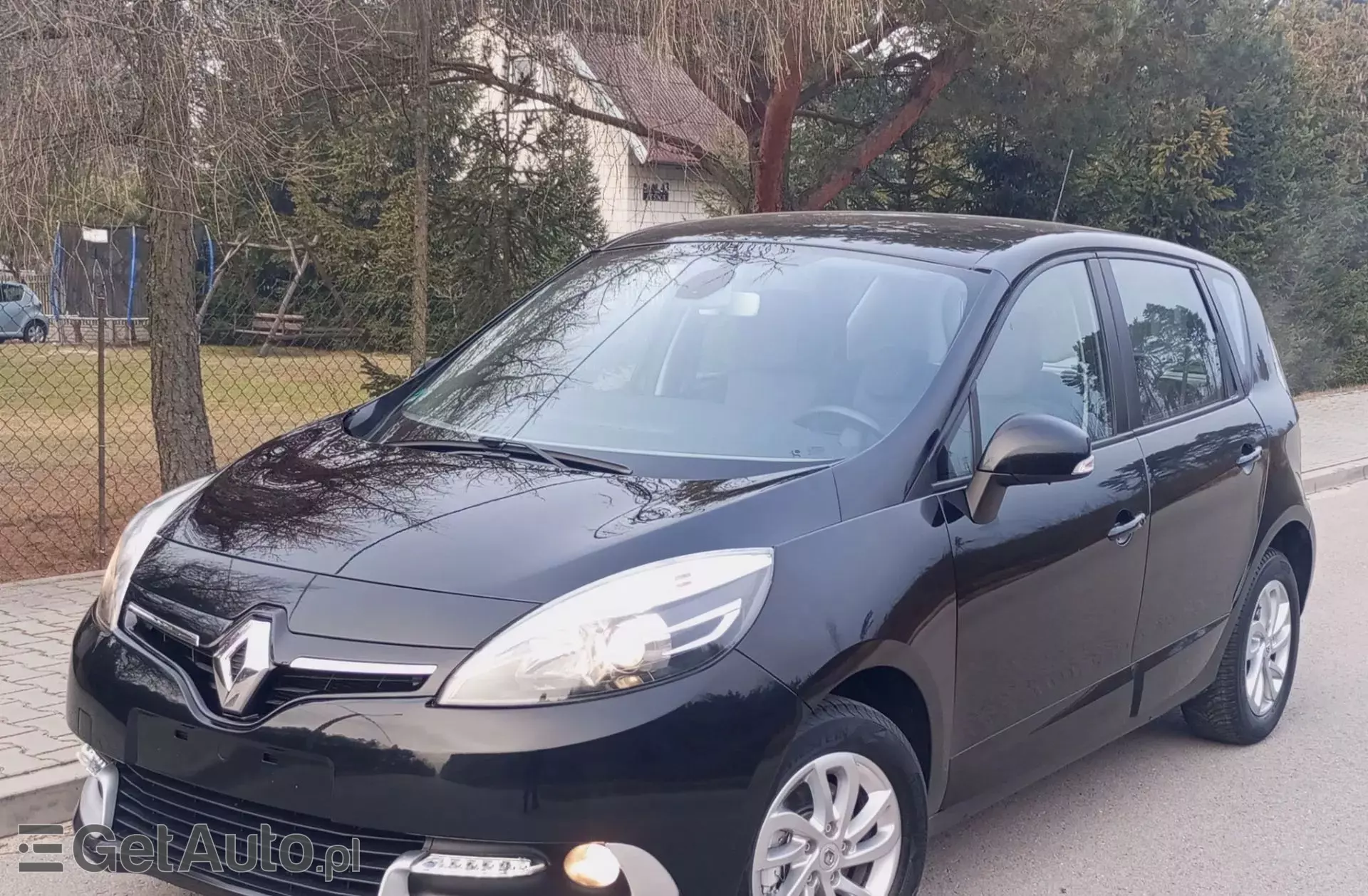 RENAULT Scenic 1.6 16V (110 KM)