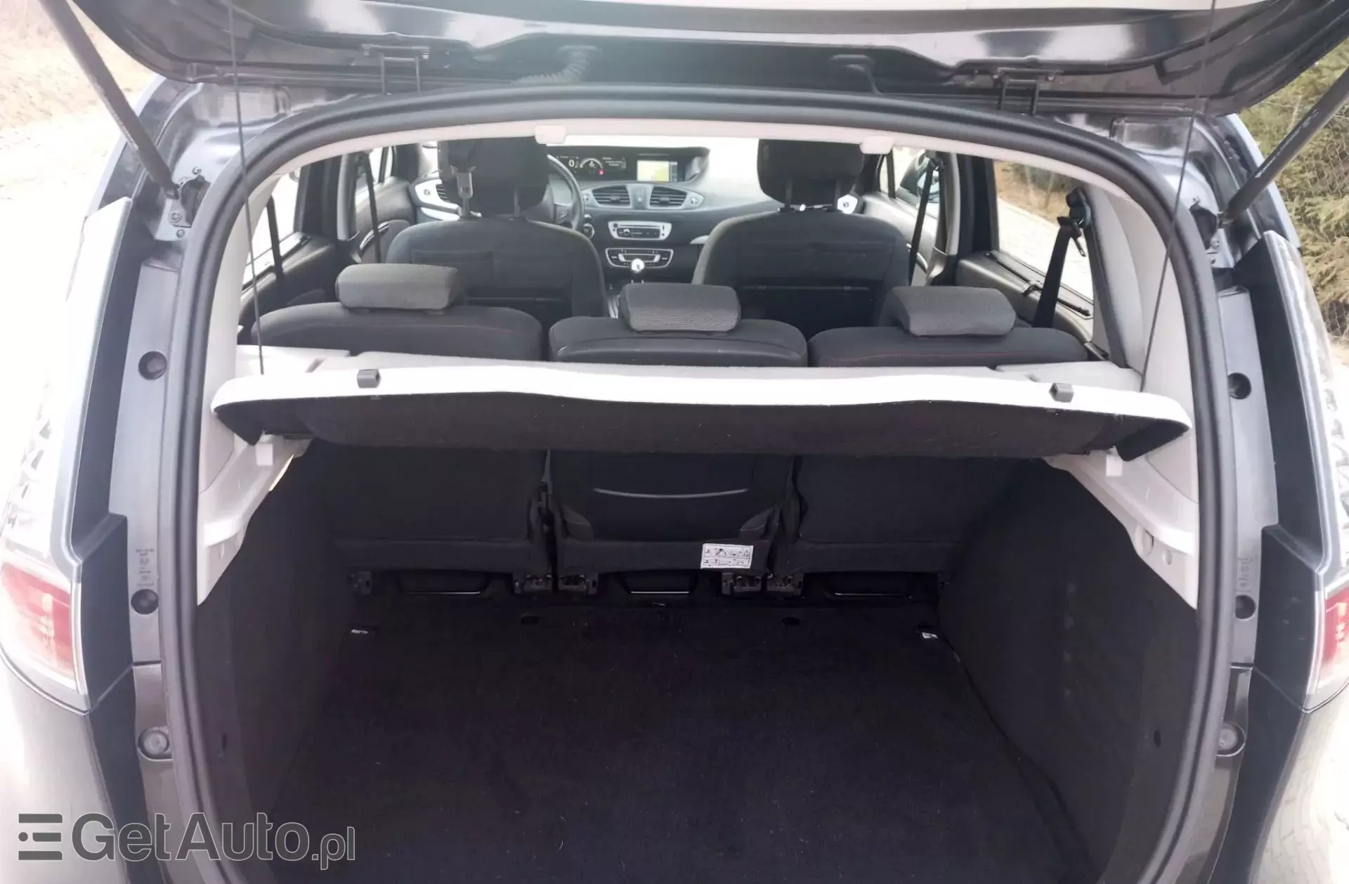 RENAULT Scenic 1.6 16V (110 KM)