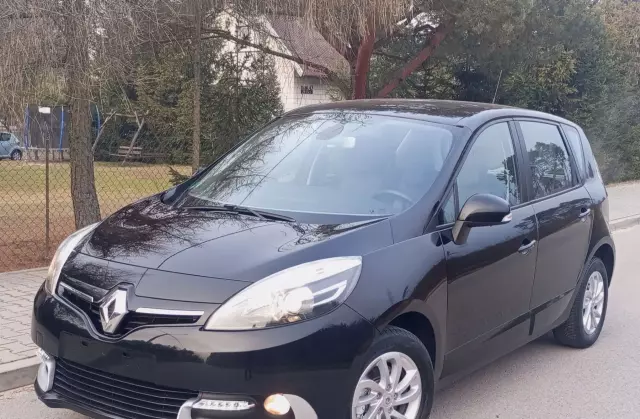 RENAULT Scenic 1.6 16V (110 KM)