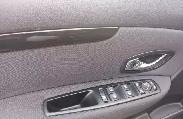 RENAULT Scenic 1.6 16V (110 KM)