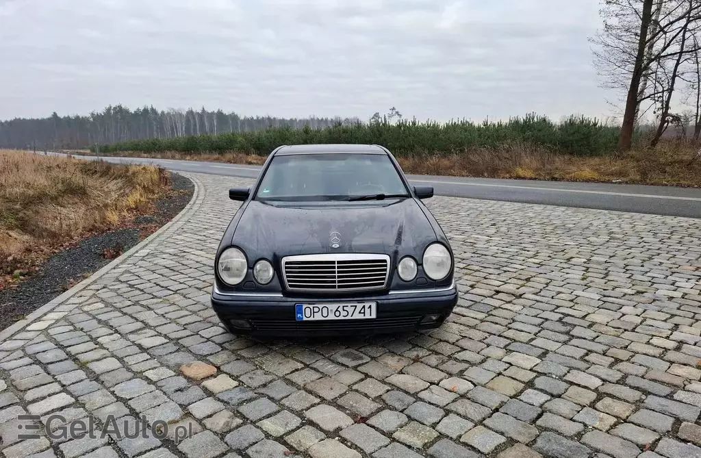 MERCEDES-BENZ Klasa E 