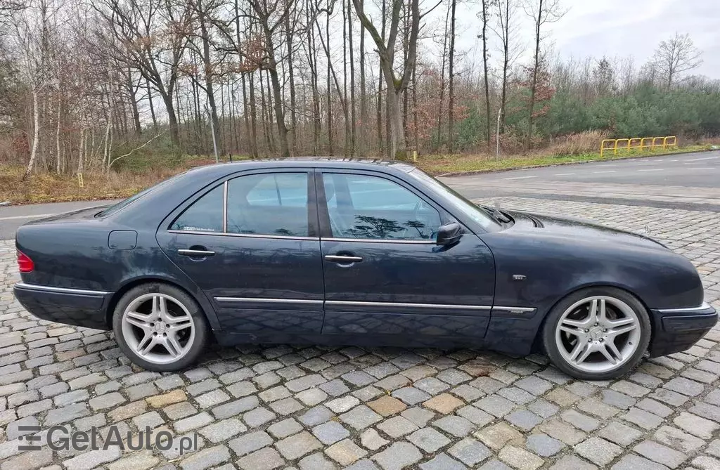 MERCEDES-BENZ Klasa E 