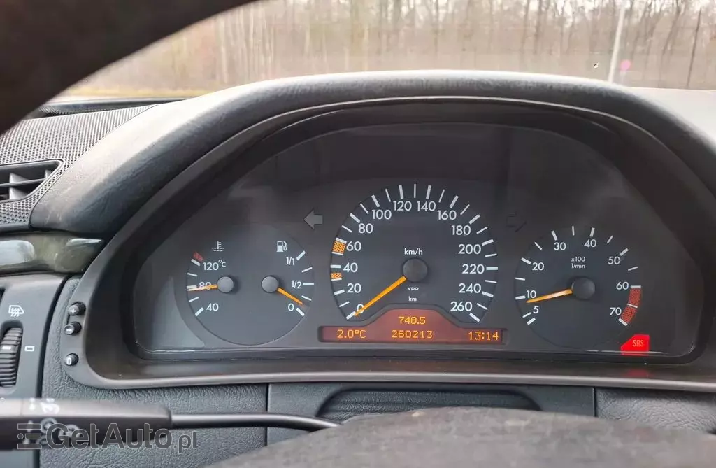 MERCEDES-BENZ Klasa E 