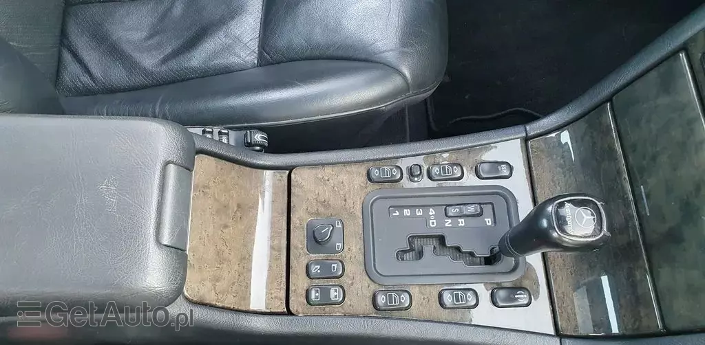 MERCEDES-BENZ Klasa E 