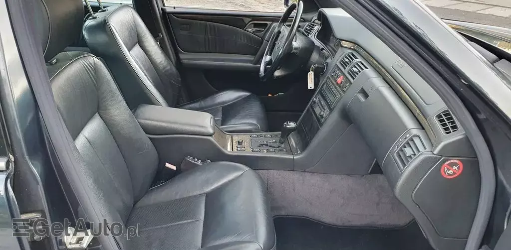 MERCEDES-BENZ Klasa E 