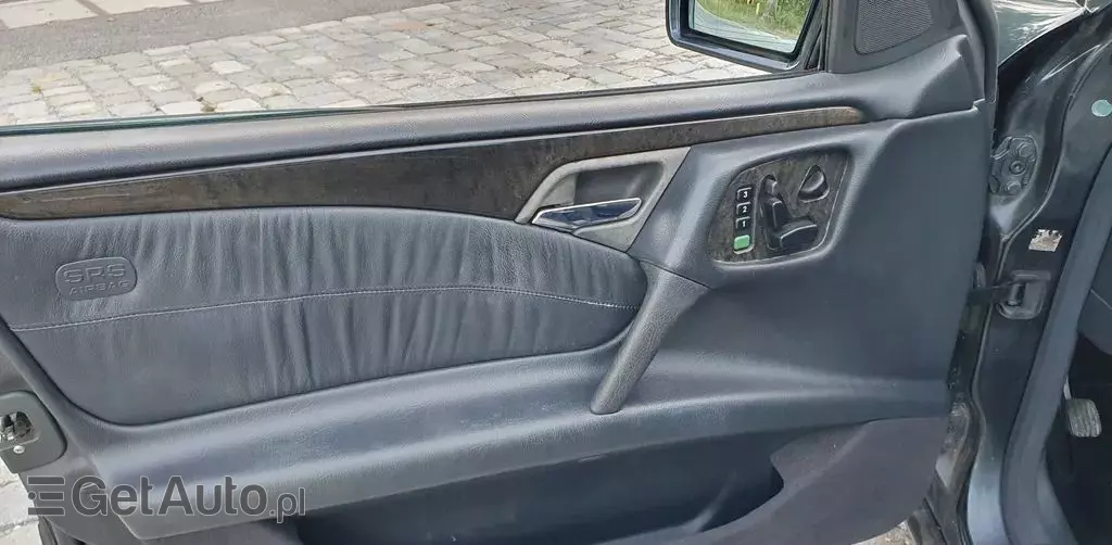 MERCEDES-BENZ Klasa E 