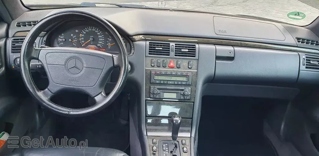 MERCEDES-BENZ Klasa E 