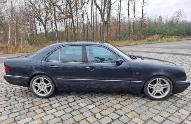 MERCEDES-BENZ Klasa E 