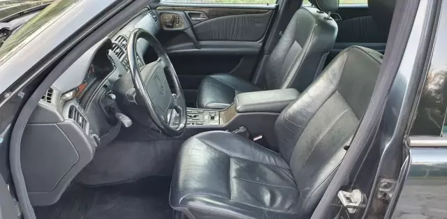 MERCEDES-BENZ Klasa E 