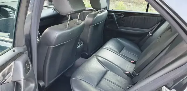 MERCEDES-BENZ Klasa E 