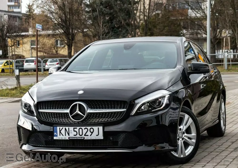 MERCEDES-BENZ Klasa A 160 AMG Line