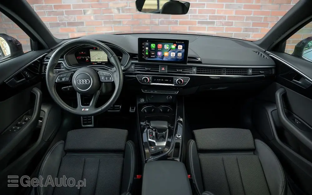 AUDI A4 Avant 35 TFSI S tronic S line