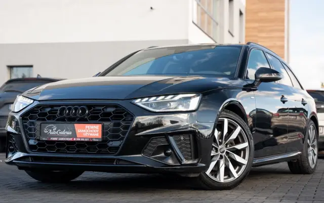AUDI A4 Avant 35 TFSI S tronic S line