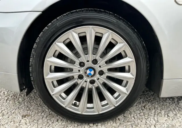 BMW Seria 5 523i