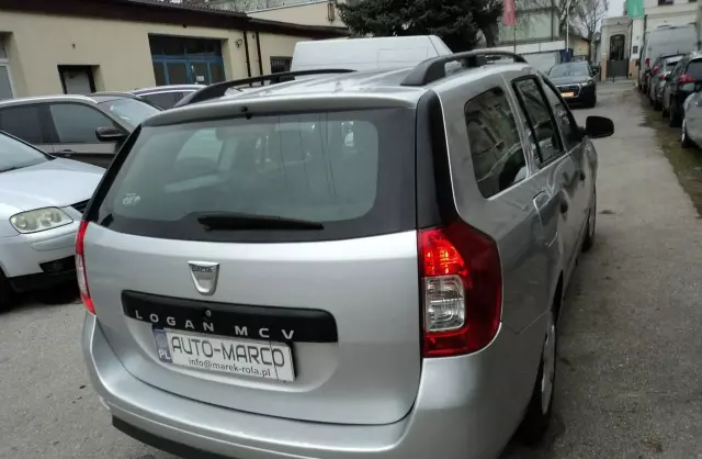 DACIA Logan 