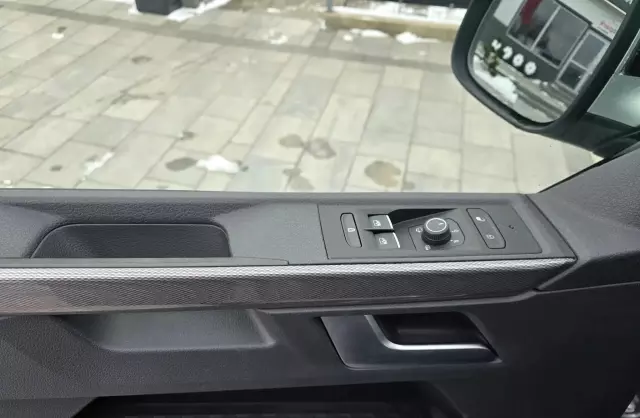 VOLKSWAGEN Multivan 2.0 TDI (204 KM) 4MOTION