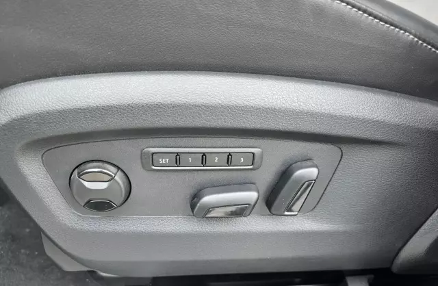 VOLKSWAGEN Multivan 2.0 TDI (204 KM) 4MOTION