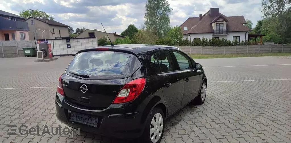 OPEL Corsa 