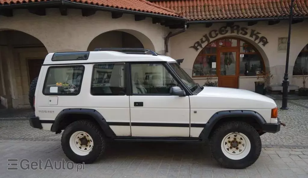 LAND ROVER Discovery 