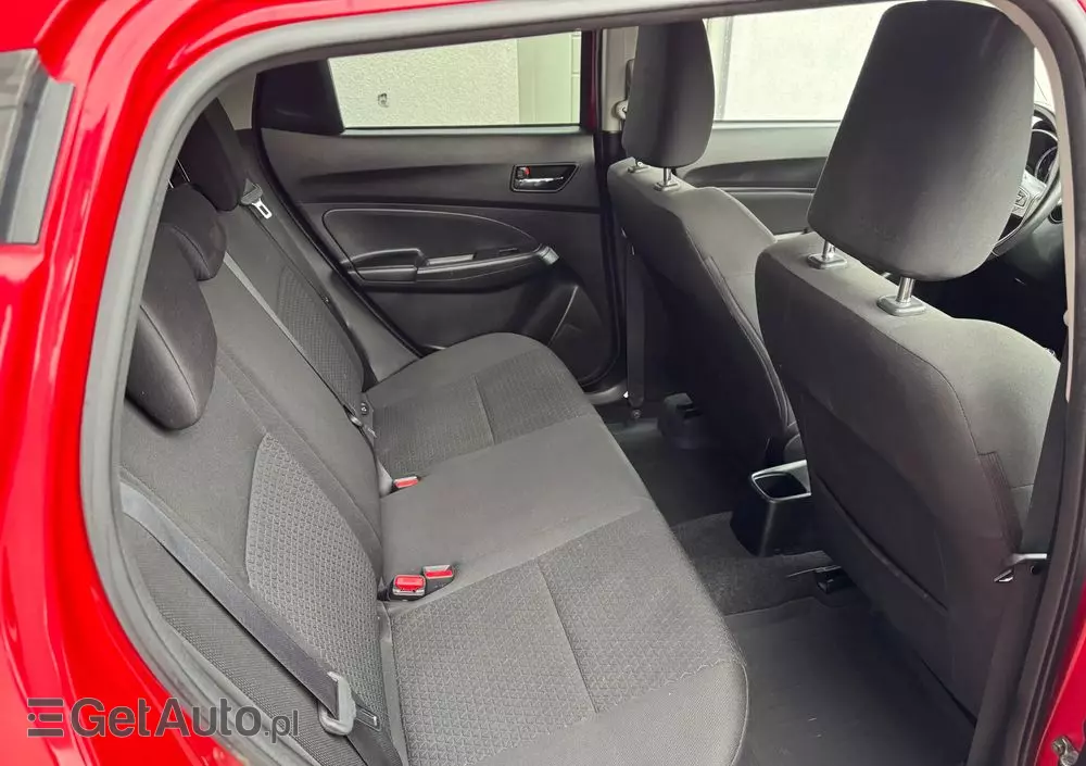 SUZUKI Swift 1.0 Boosterjet (SHVS) Hybrid Comfort+