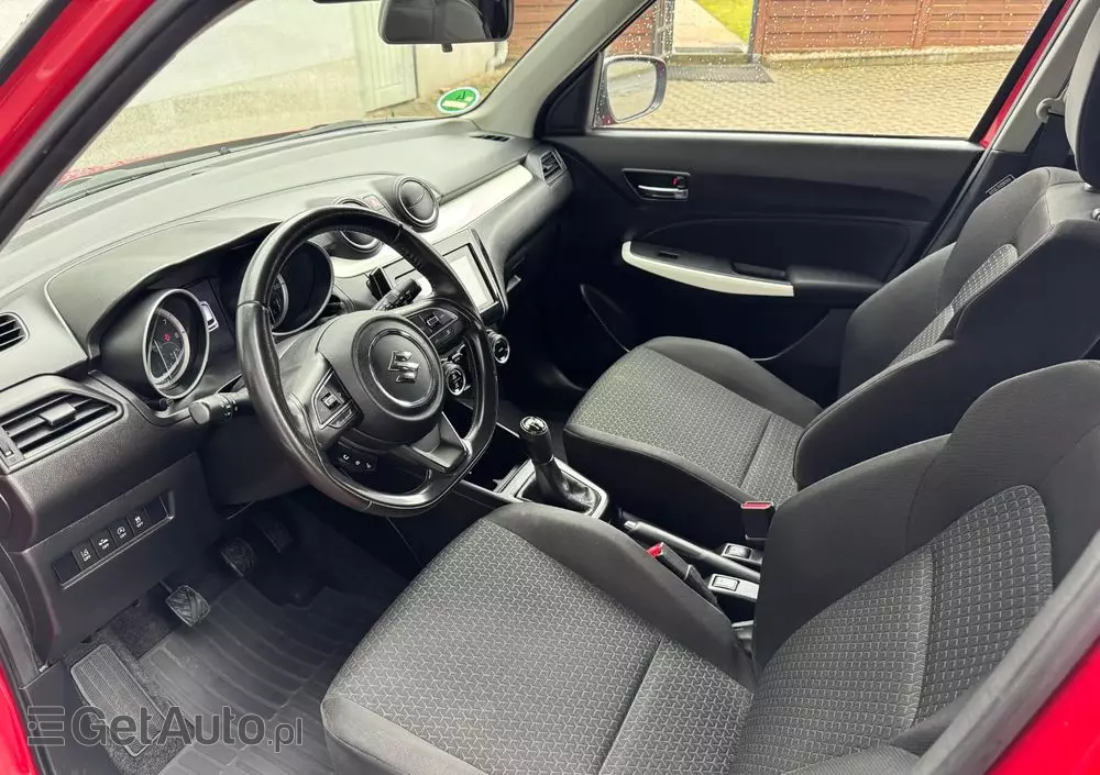 SUZUKI Swift 1.0 Boosterjet (SHVS) Hybrid Comfort+