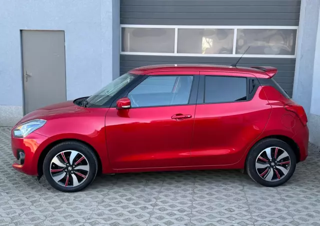 SUZUKI Swift 1.0 Boosterjet (SHVS) Hybrid Comfort+