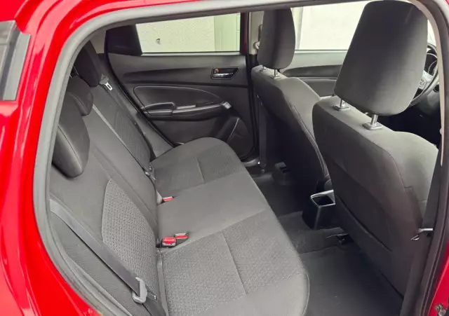 SUZUKI Swift 1.0 Boosterjet (SHVS) Hybrid Comfort+