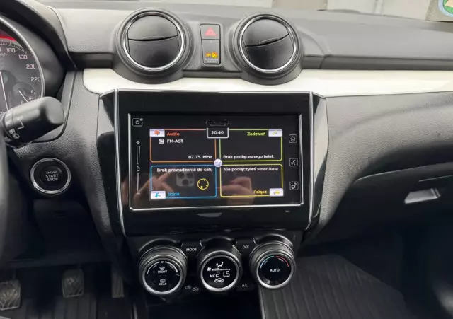 SUZUKI Swift 1.0 Boosterjet (SHVS) Hybrid Comfort+