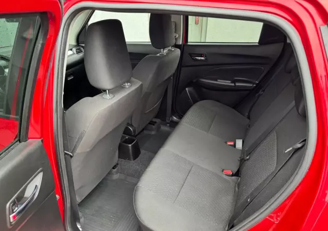 SUZUKI Swift 1.0 Boosterjet (SHVS) Hybrid Comfort+