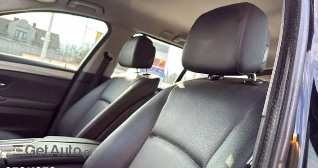 BMW Seria 5 520d Luxury Line