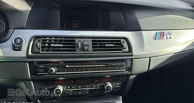 BMW Seria 5 520d Luxury Line