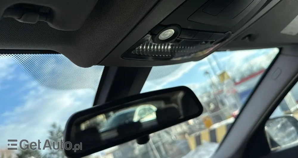 BMW Seria 5 520d Luxury Line