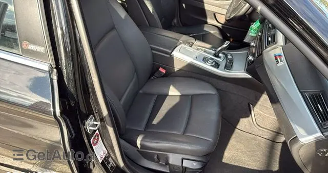 BMW Seria 5 520d Luxury Line