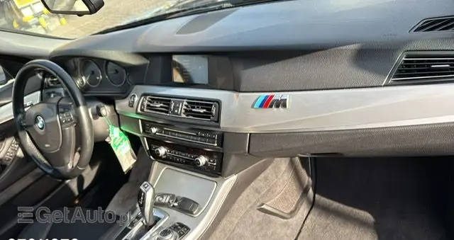 BMW Seria 5 520d Luxury Line