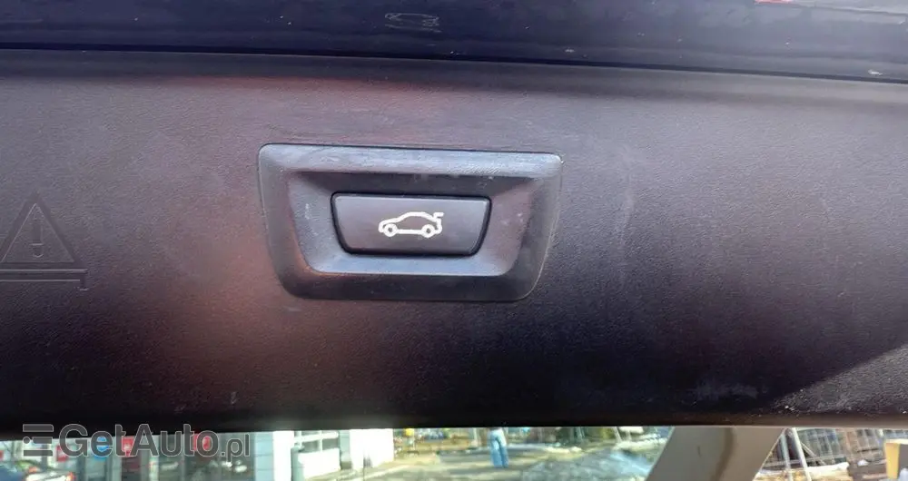 BMW Seria 5 520d Luxury Line