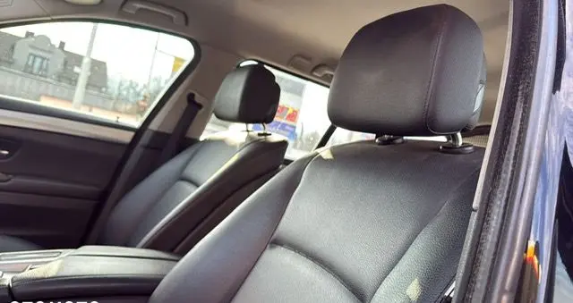 BMW Seria 5 520d Luxury Line